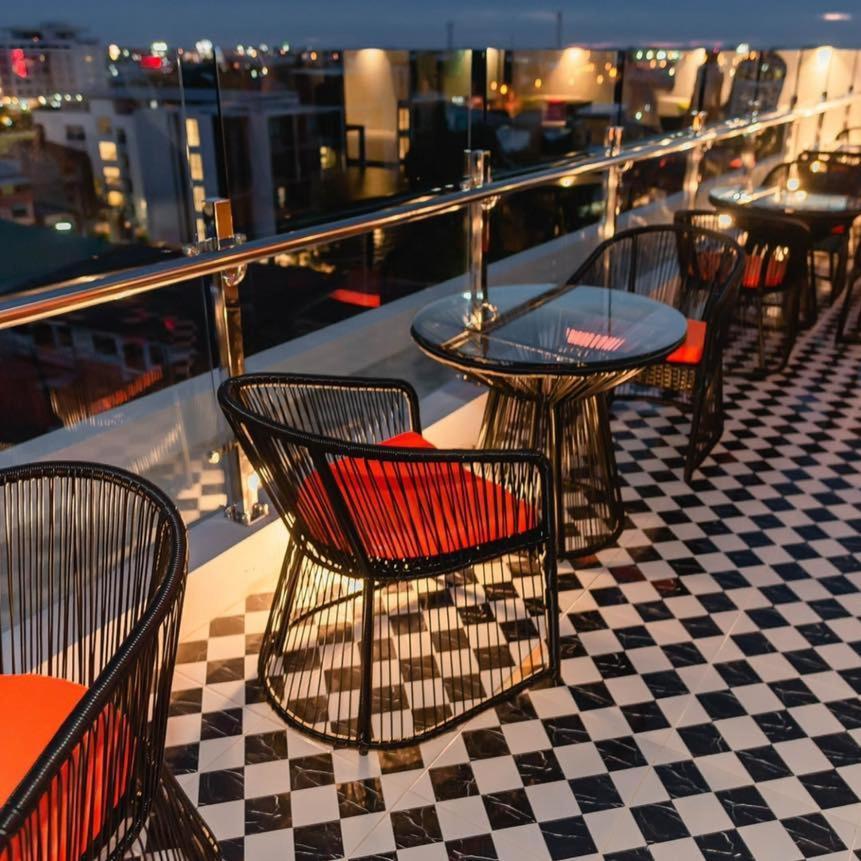 Hotel Agnes ブリーラム エクステリア 写真